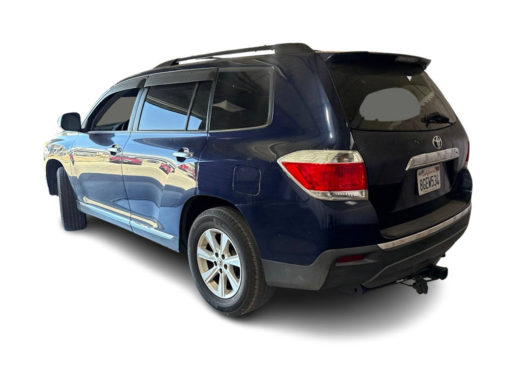 Thumbnail: 2011 Toyota Highlander - 3