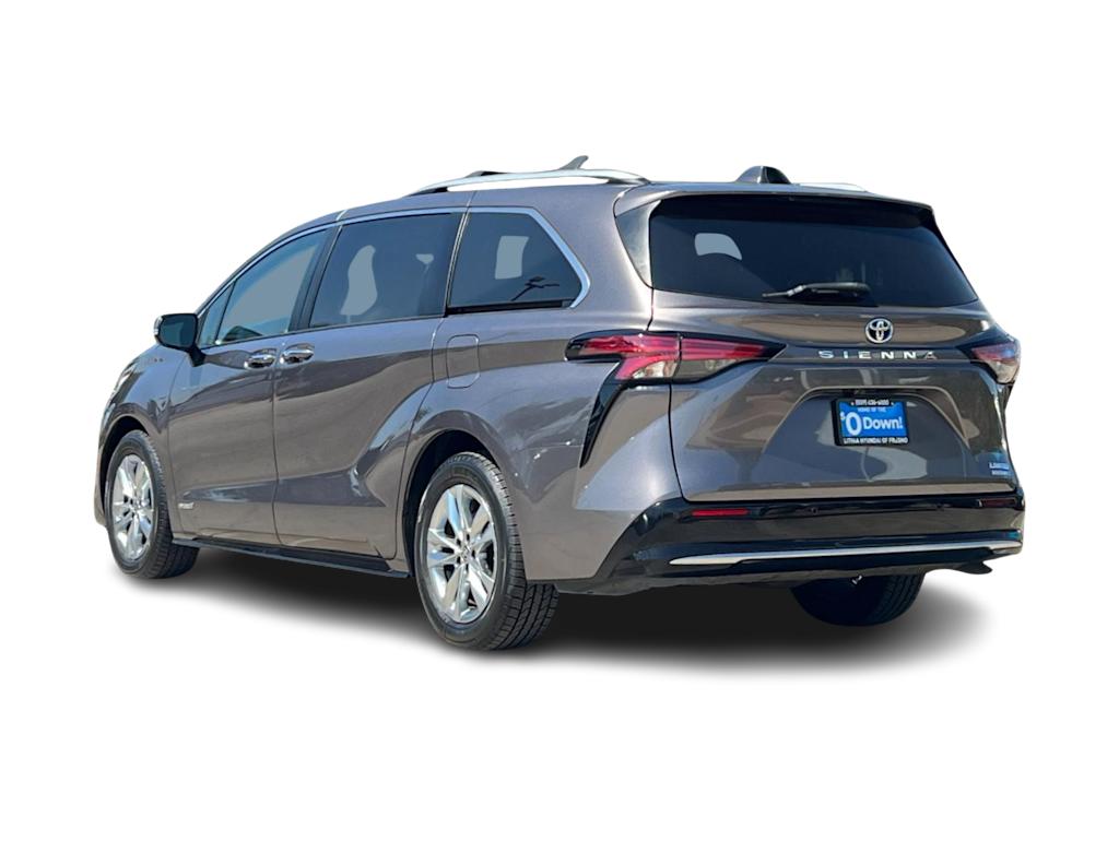 Thumbnail: 2021 Toyota Sienna - 4