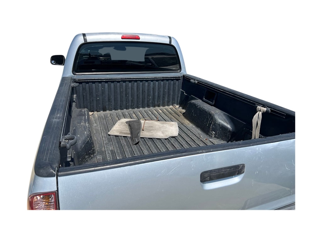 Thumbnail: 2005 Toyota Tacoma - 11