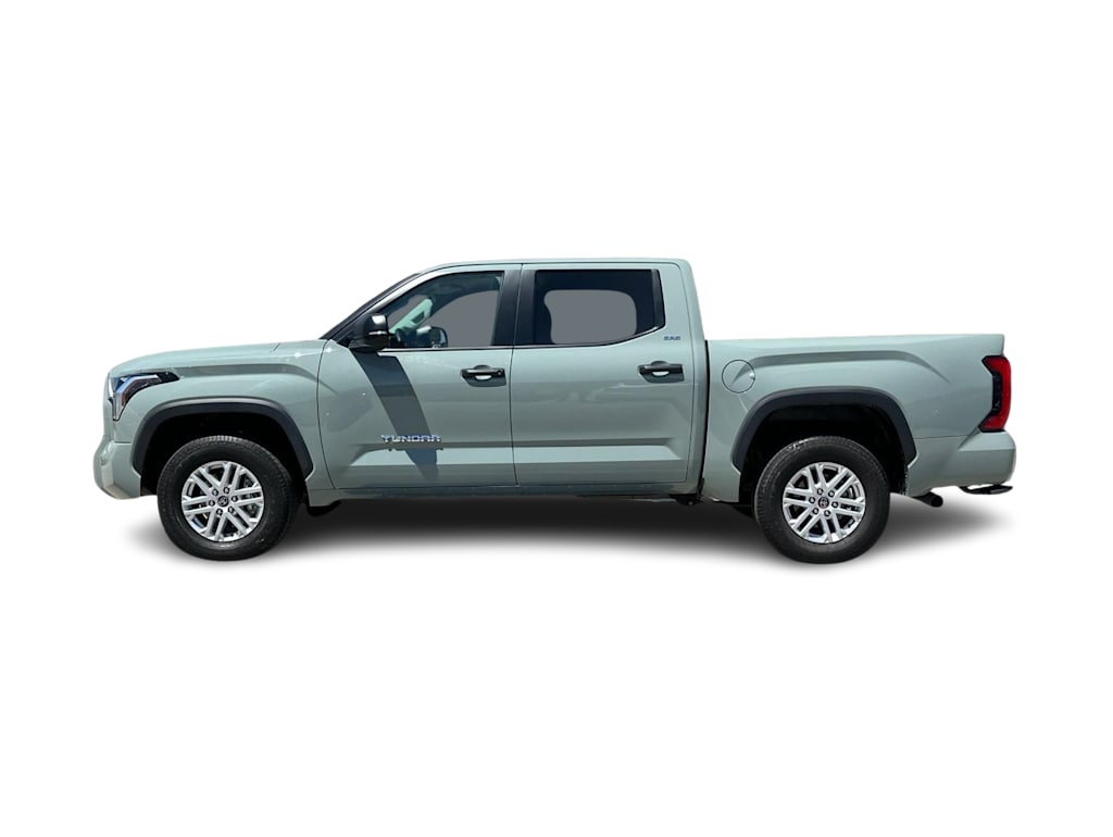 Thumbnail: 2024 Toyota Tundra - 3