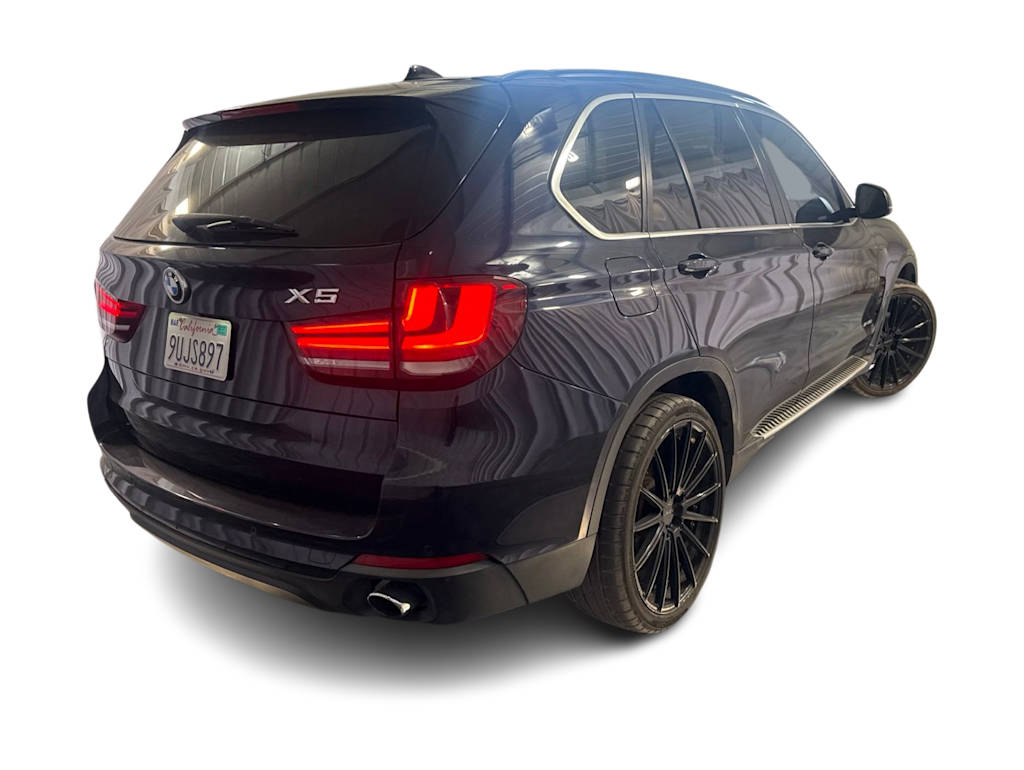 Thumbnail: 2015 BMW X5 - 17