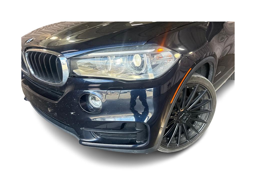 Thumbnail: 2015 BMW X5 - 18