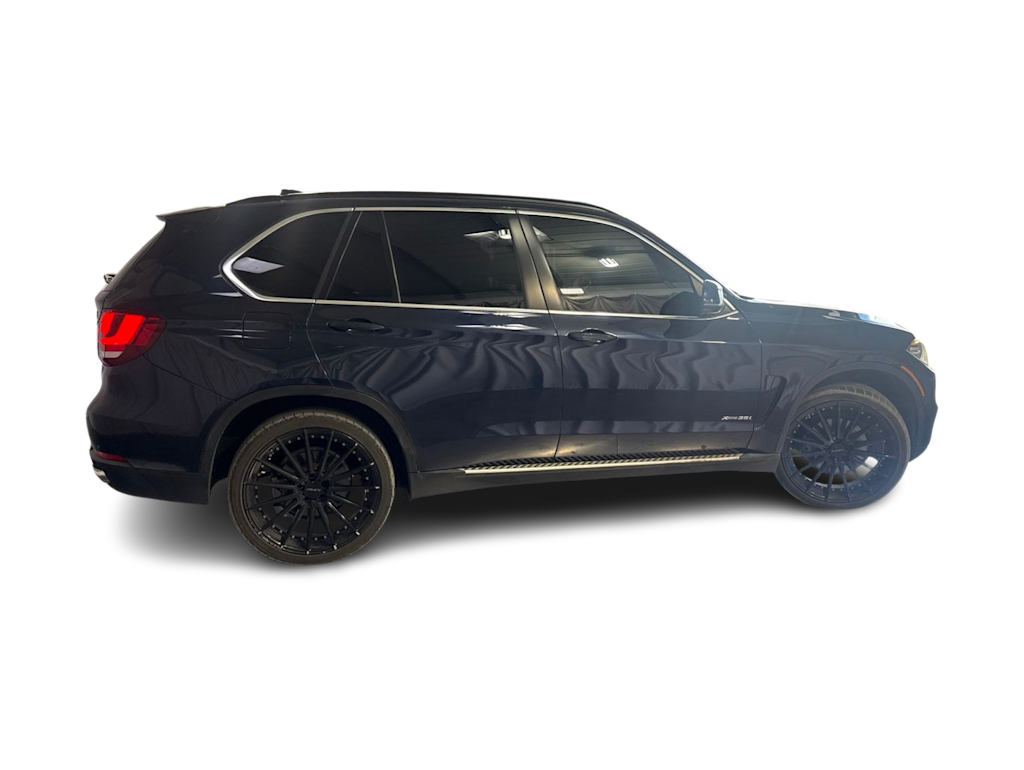 Thumbnail: 2015 BMW X5 - 16
