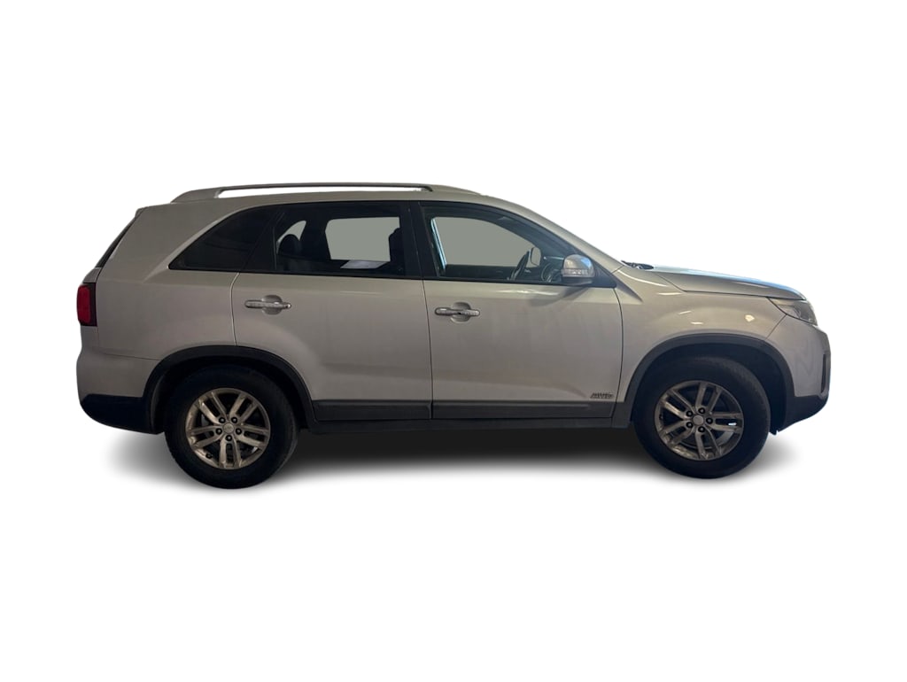 Thumbnail: 2015 Kia Sorento - 17