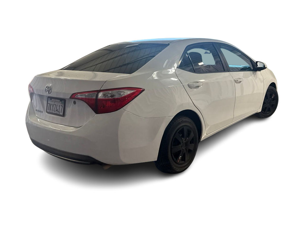 Thumbnail: 2015 Toyota Corolla - 16
