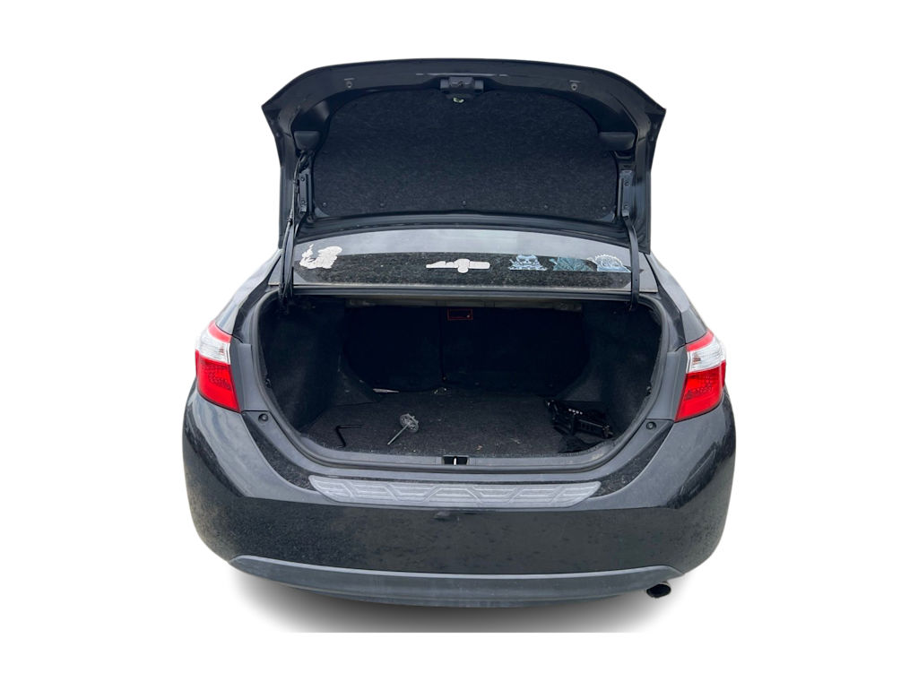 Thumbnail: 2015 Toyota Corolla - 11