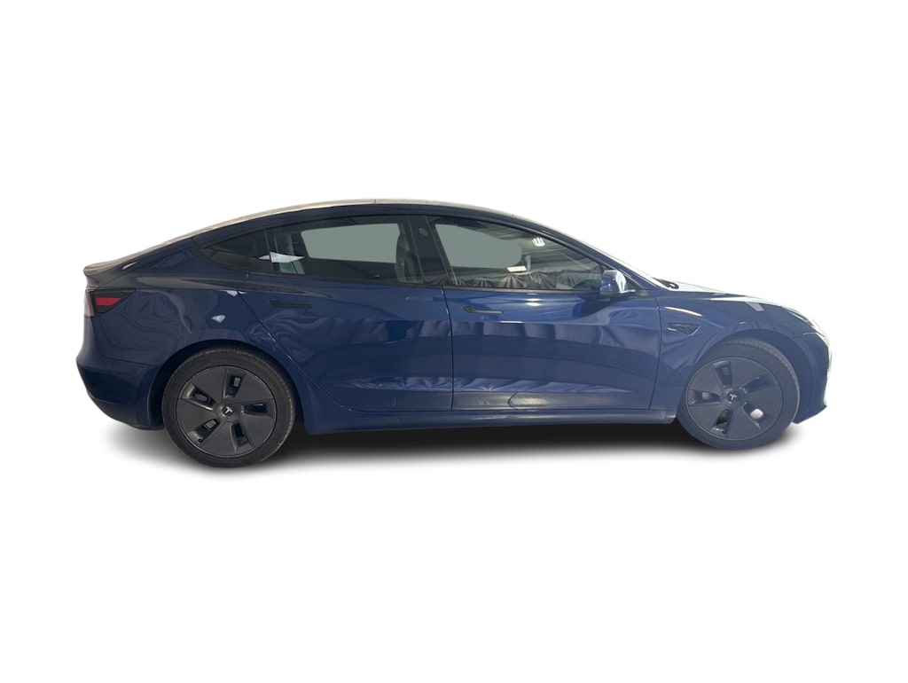 Thumbnail: 2022 Tesla Model 3 - 15