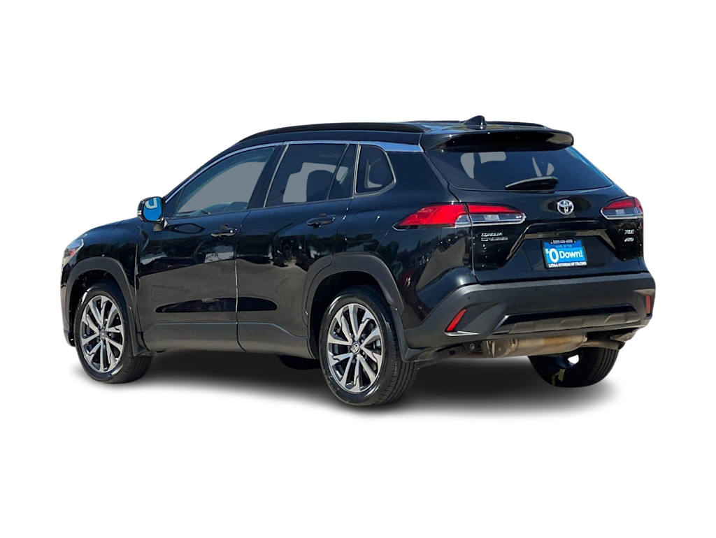Thumbnail: 2023 Toyota Corolla Cross - 4