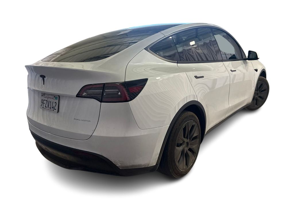 Thumbnail: 2023 Tesla Model Y - 15