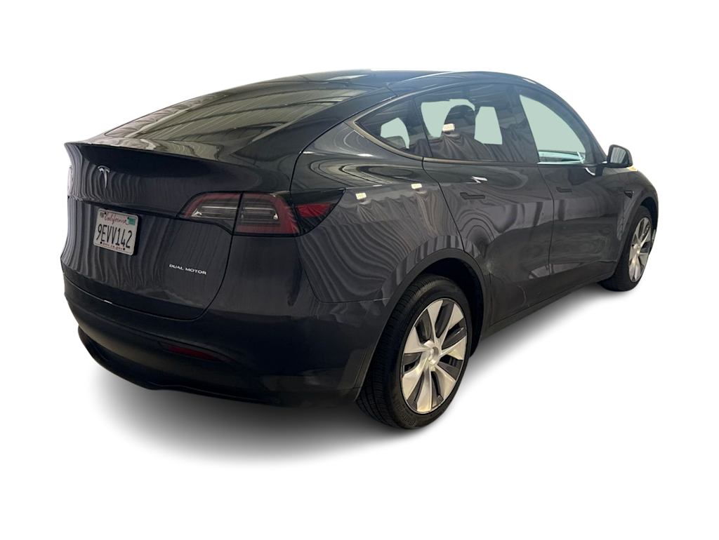 Thumbnail: 2023 Tesla Model Y - 15