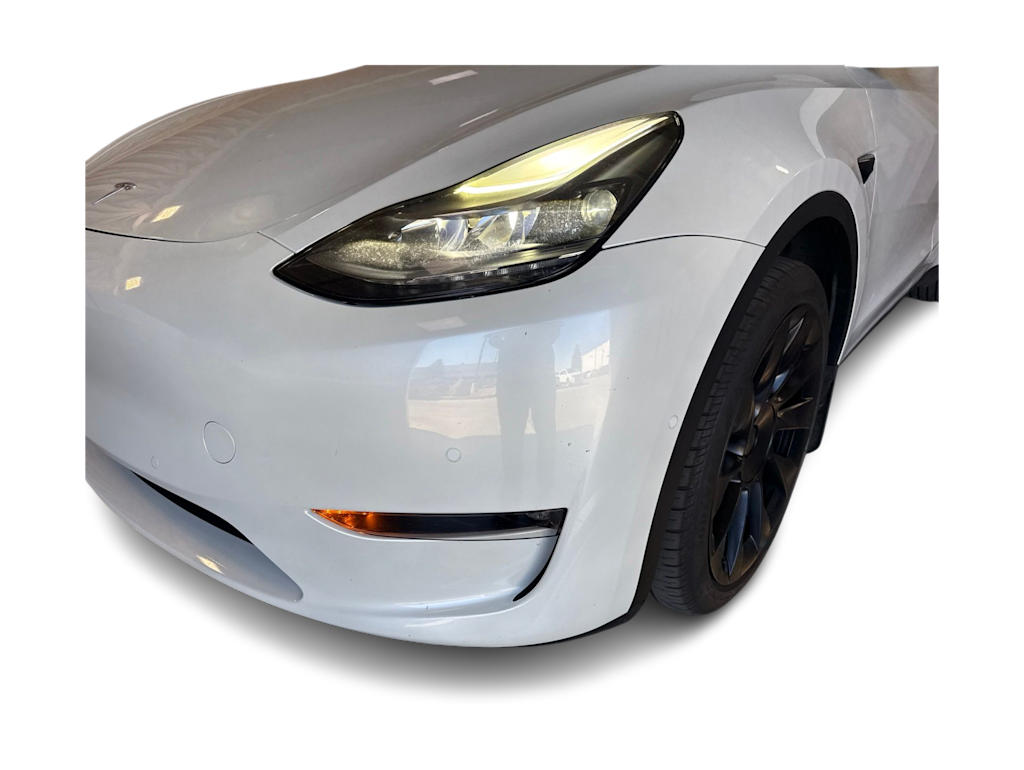 Thumbnail: 2022 Tesla Model Y - 17