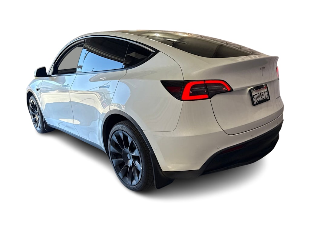 Thumbnail: 2022 Tesla Model Y - 4