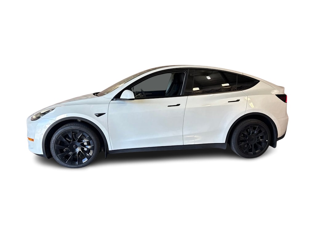 Thumbnail: 2022 Tesla Model Y - 3