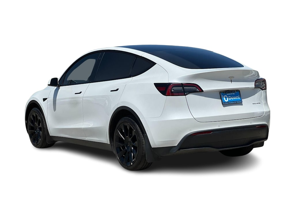 Thumbnail: 2022 Tesla Model Y - 4