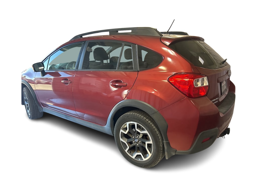 Thumbnail: 2016 Subaru Crosstrek - 3