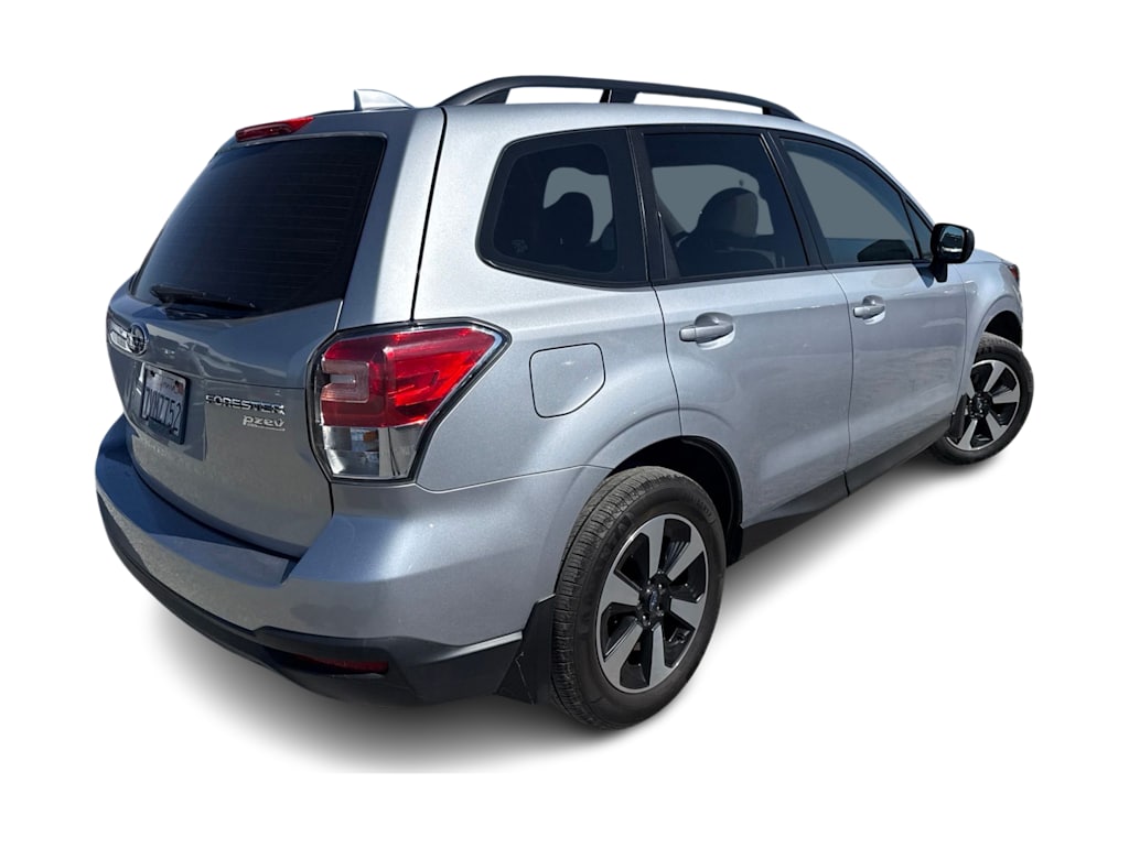 Thumbnail: 2017 Subaru Forester - 15