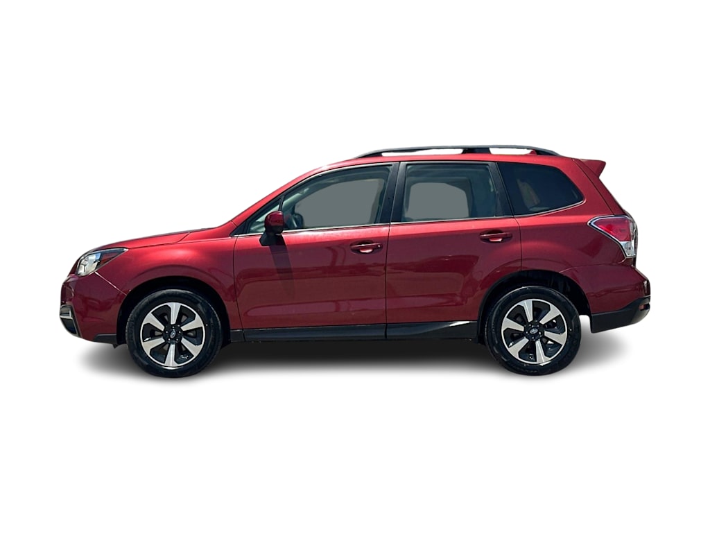 Thumbnail: 2017 Subaru Forester - 3