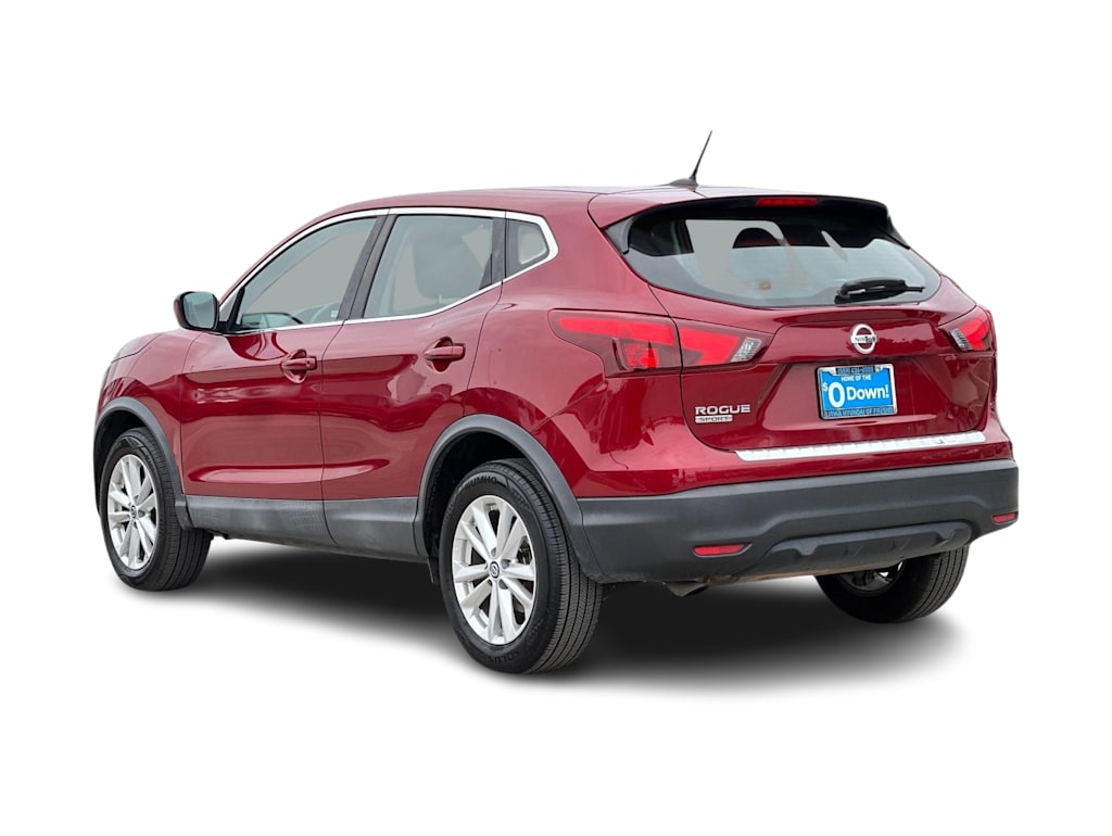 Thumbnail: 2019 Nissan Rogue Sport - 4