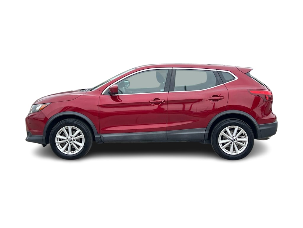 Thumbnail: 2019 Nissan Rogue Sport - 3