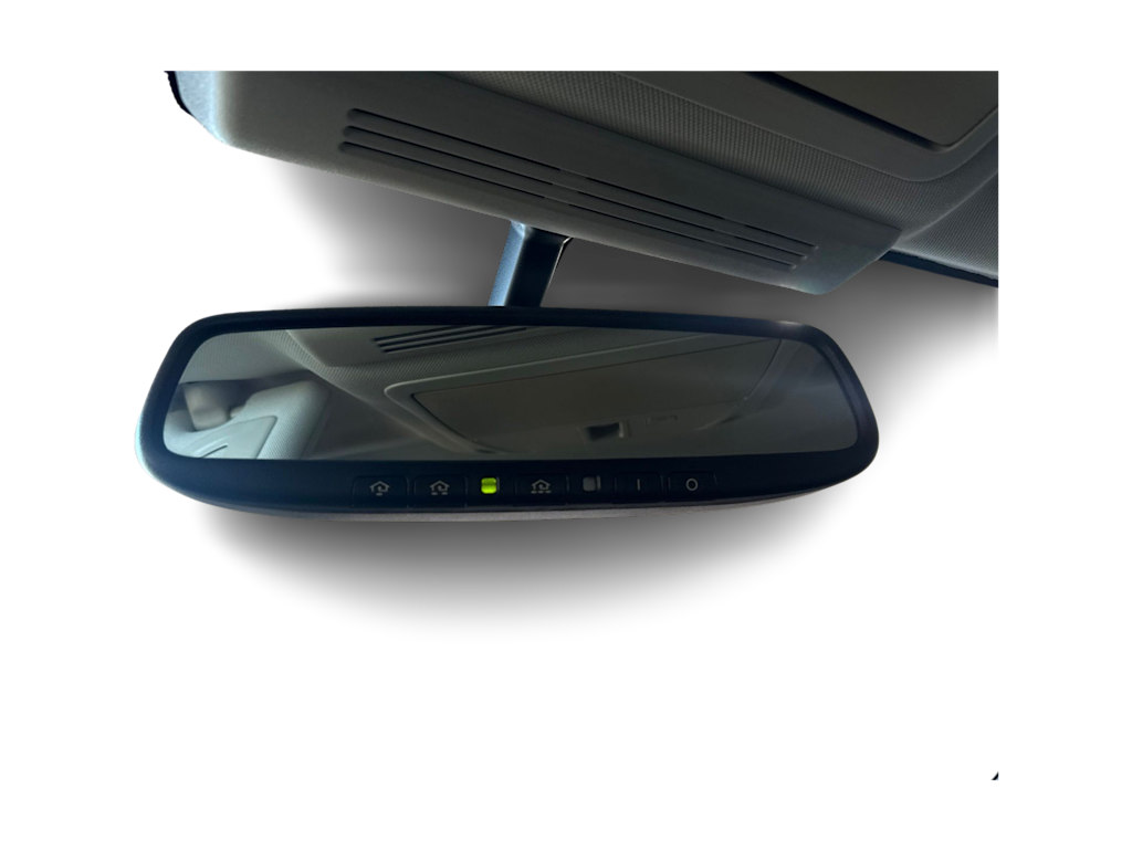 Thumbnail: 2015 INFINITI Q50 - 12