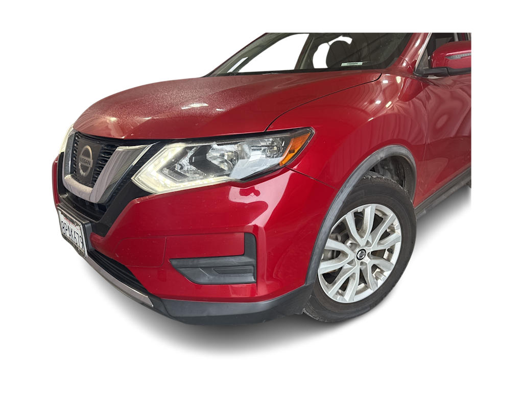 Thumbnail: 2017 Nissan Rogue - 16