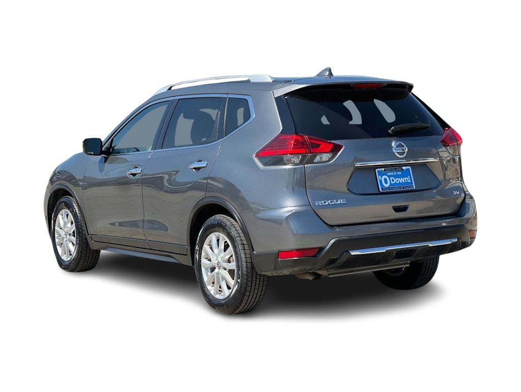 Thumbnail: 2017 Nissan Rogue - 4