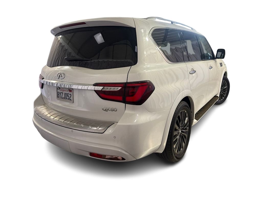 Thumbnail: 2022 INFINITI QX80 - 19