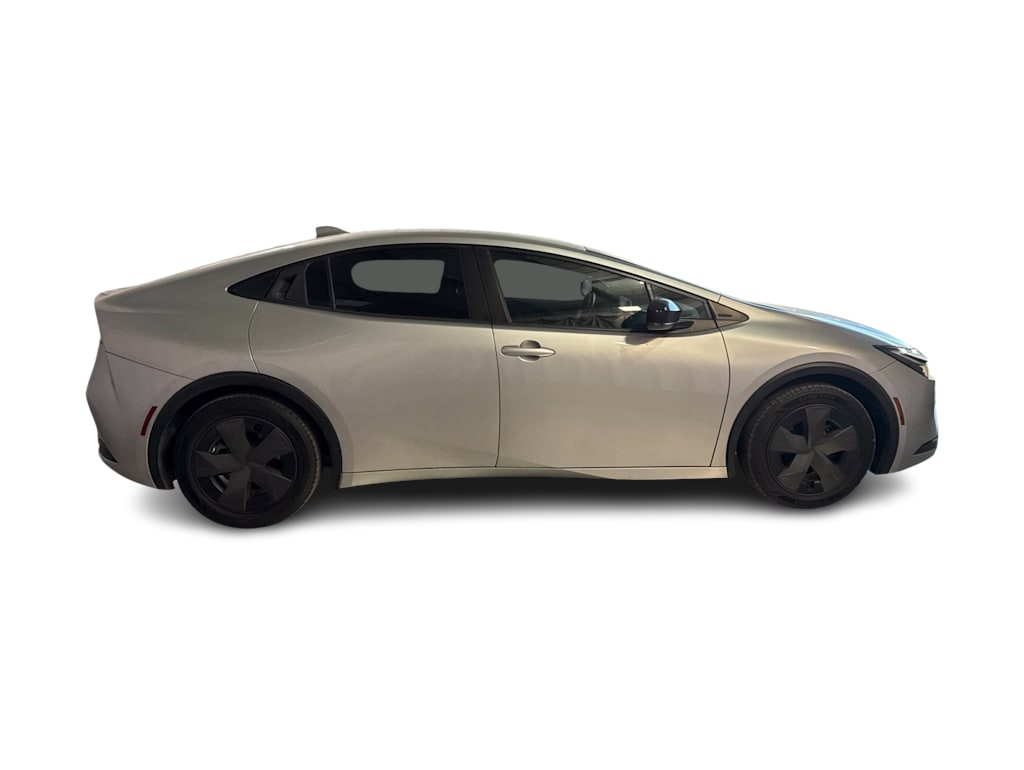 Thumbnail: 2023 Toyota Prius - 15