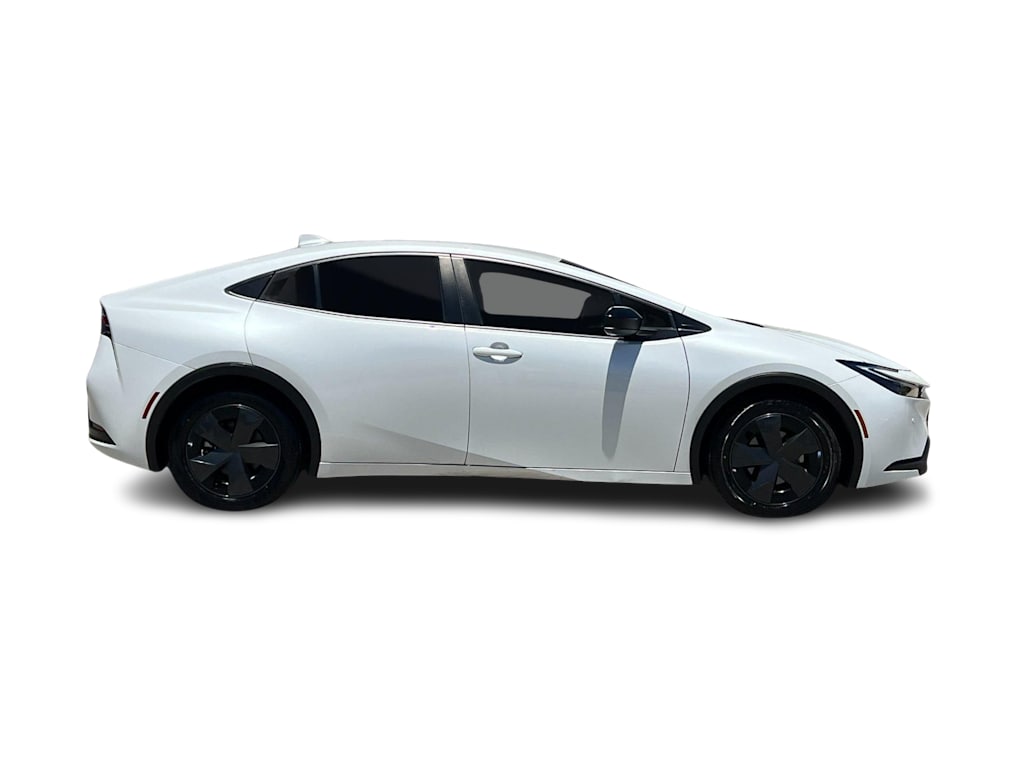 Thumbnail: 2023 Toyota Prius - 21