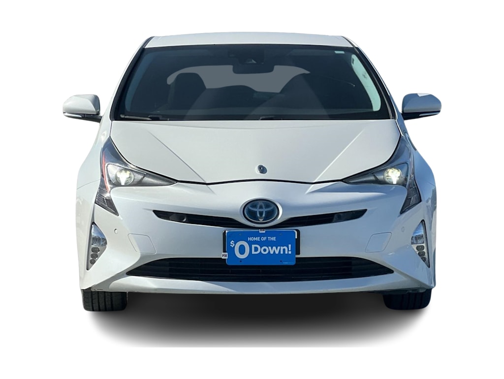 2018 Toyota Prius Three Touring 6