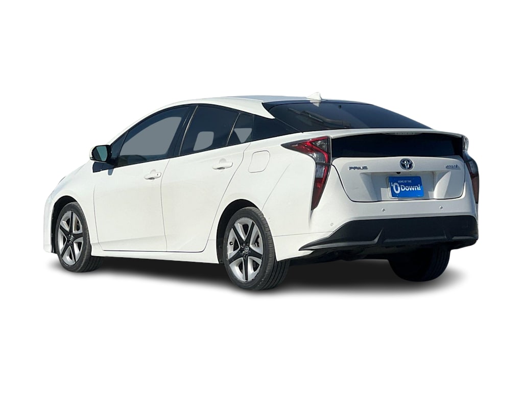 2018 Toyota Prius Three Touring 4