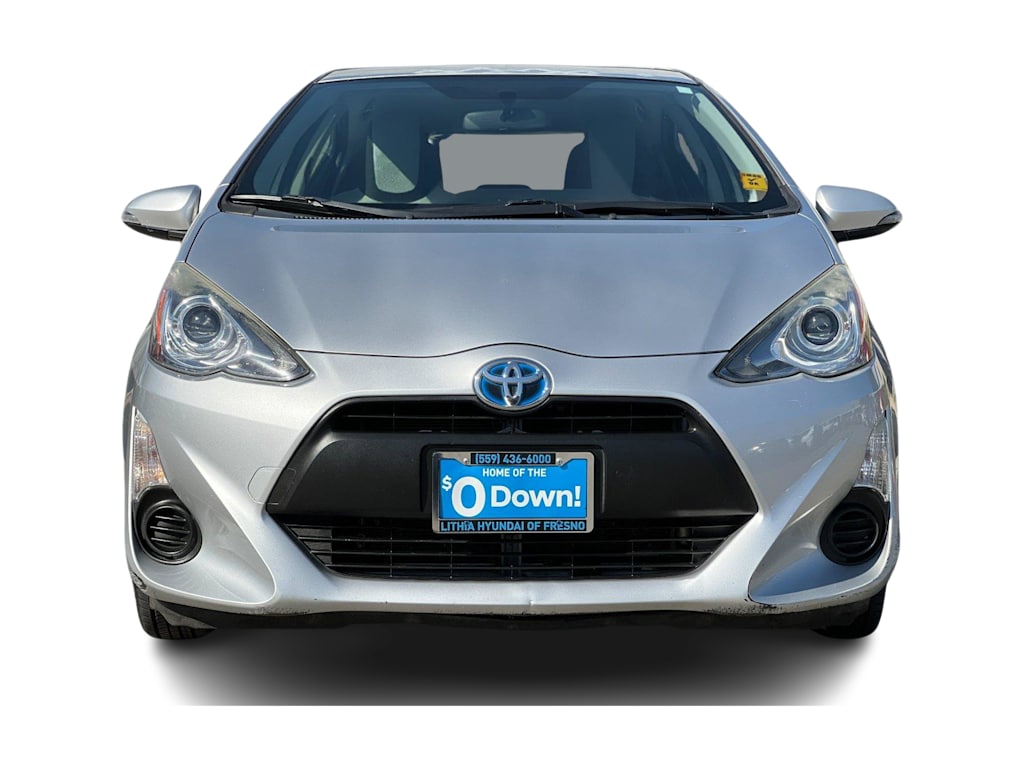 Thumbnail: 2015 Toyota Prius c - 6