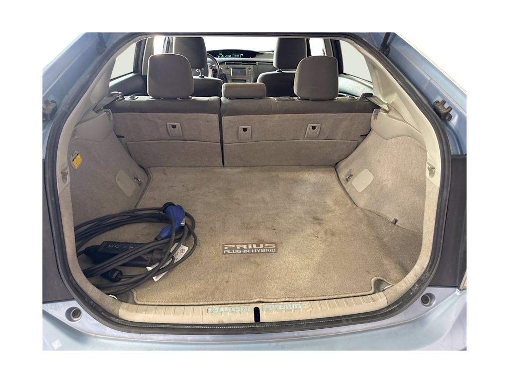 Thumbnail: 2015 Toyota Prius - 12