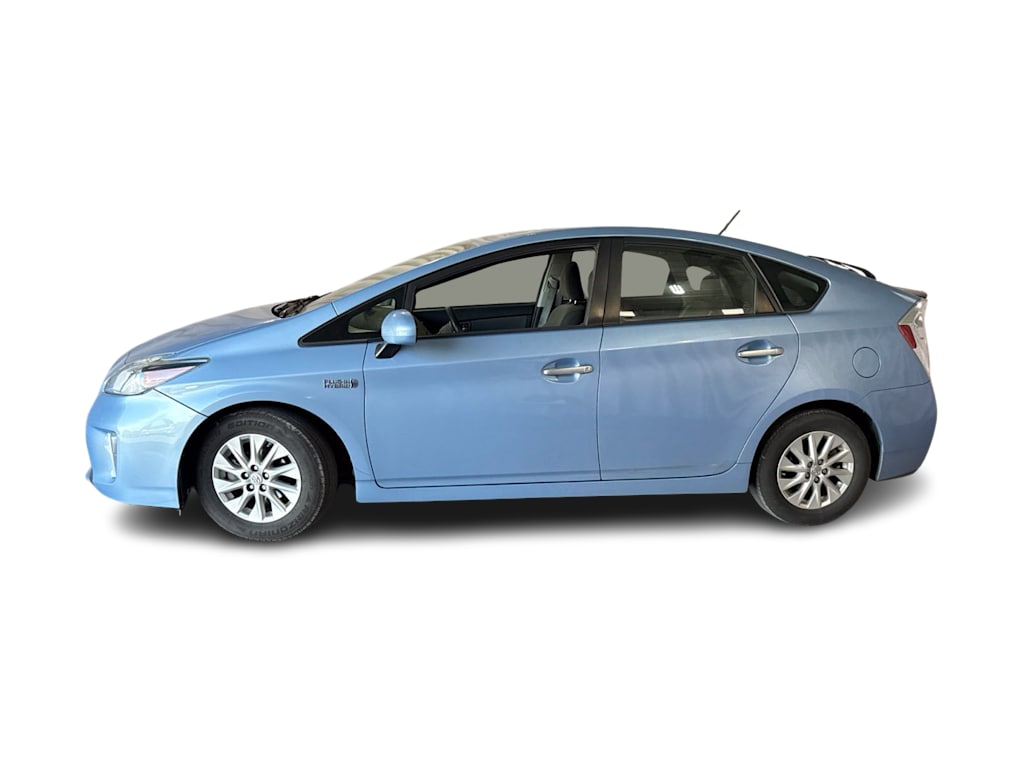 Thumbnail: 2015 Toyota Prius - 2