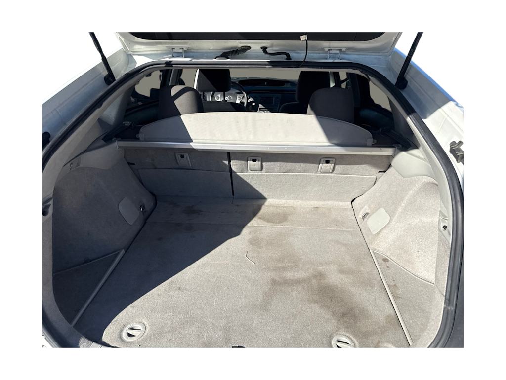 Thumbnail: 2015 Toyota Prius - 11
