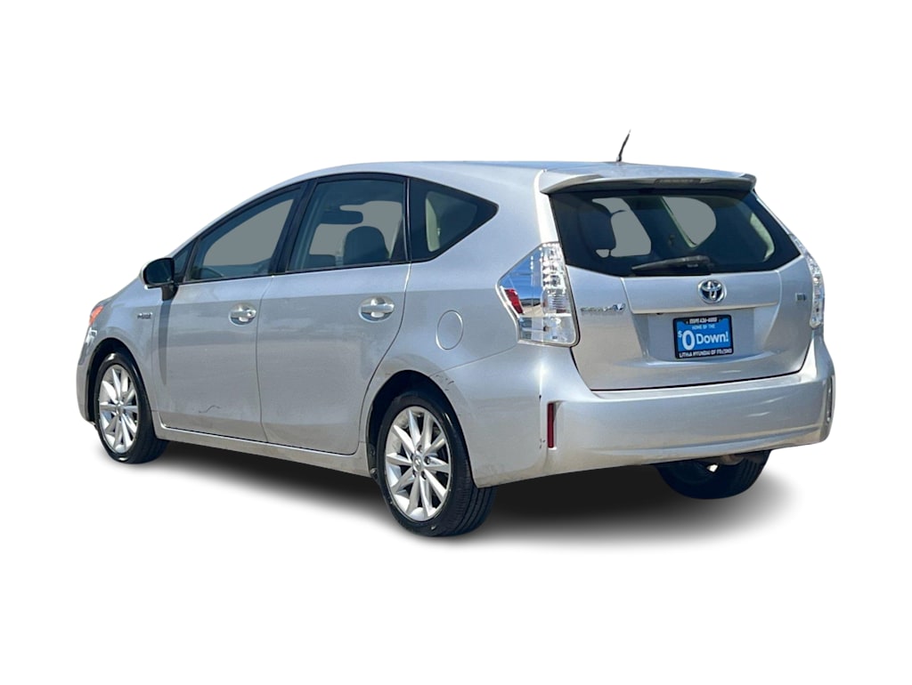 Thumbnail: 2014 Toyota Prius v - 4