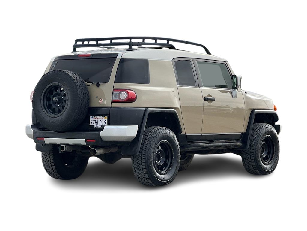 2013 Toyota FJ Cruiser Base 20