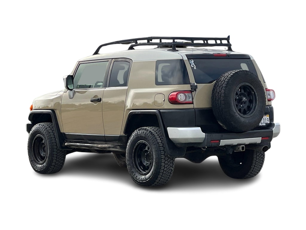 2013 Toyota FJ Cruiser Base 4