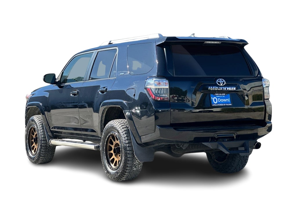 2017 Toyota 4Runner SR5 4