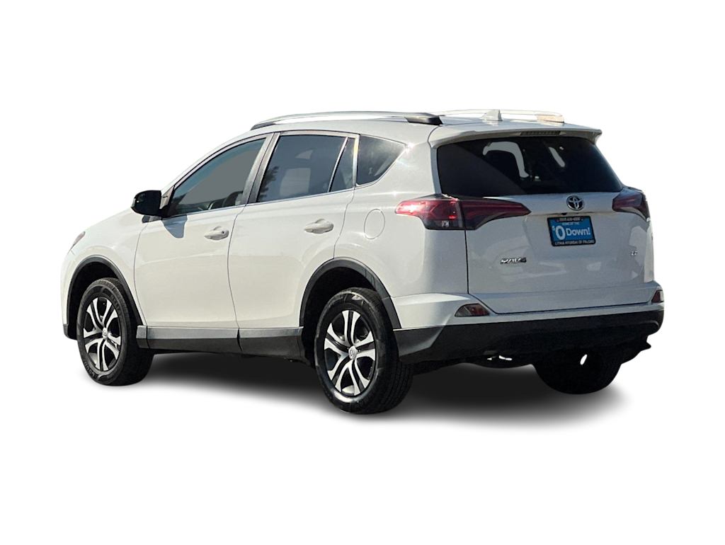 Thumbnail: 2018 Toyota RAV4 - 4