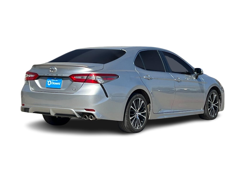 2018 Toyota Camry SE 20