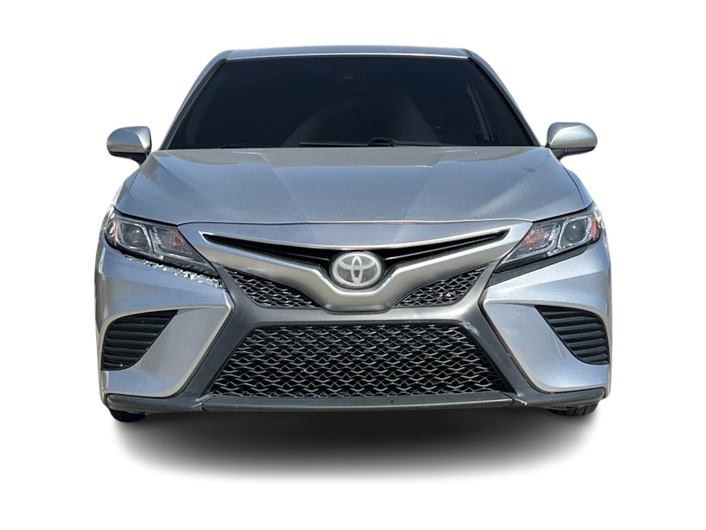 2018 Toyota Camry SE 6