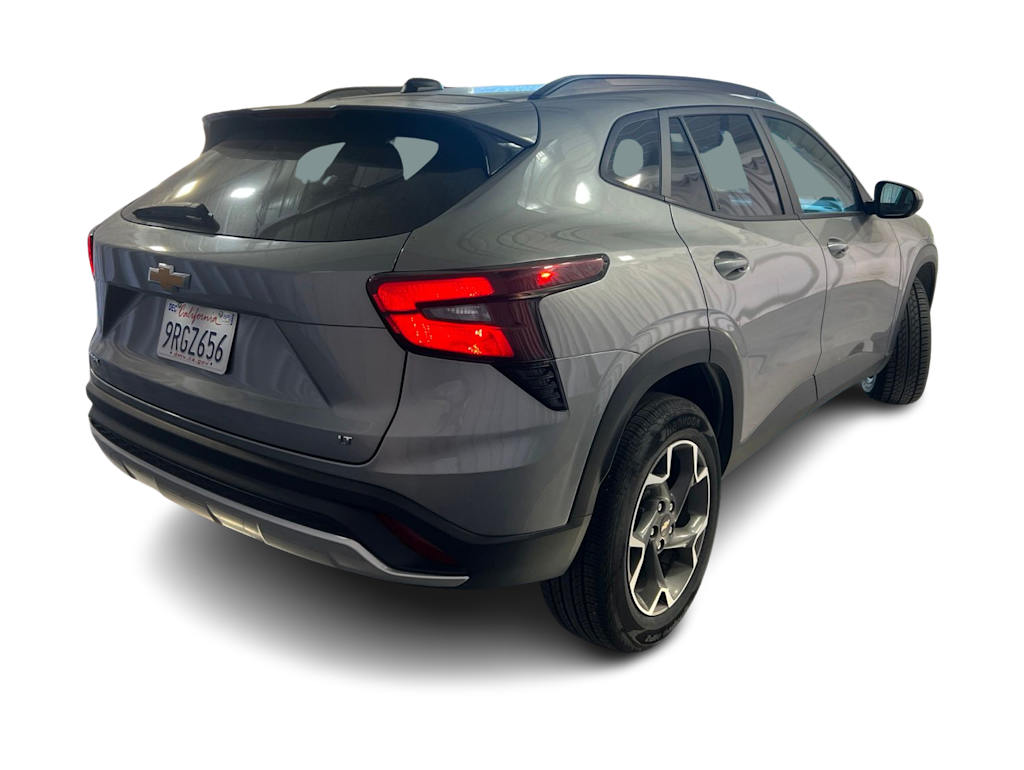 Thumbnail: 2025 Chevrolet Trax - 15