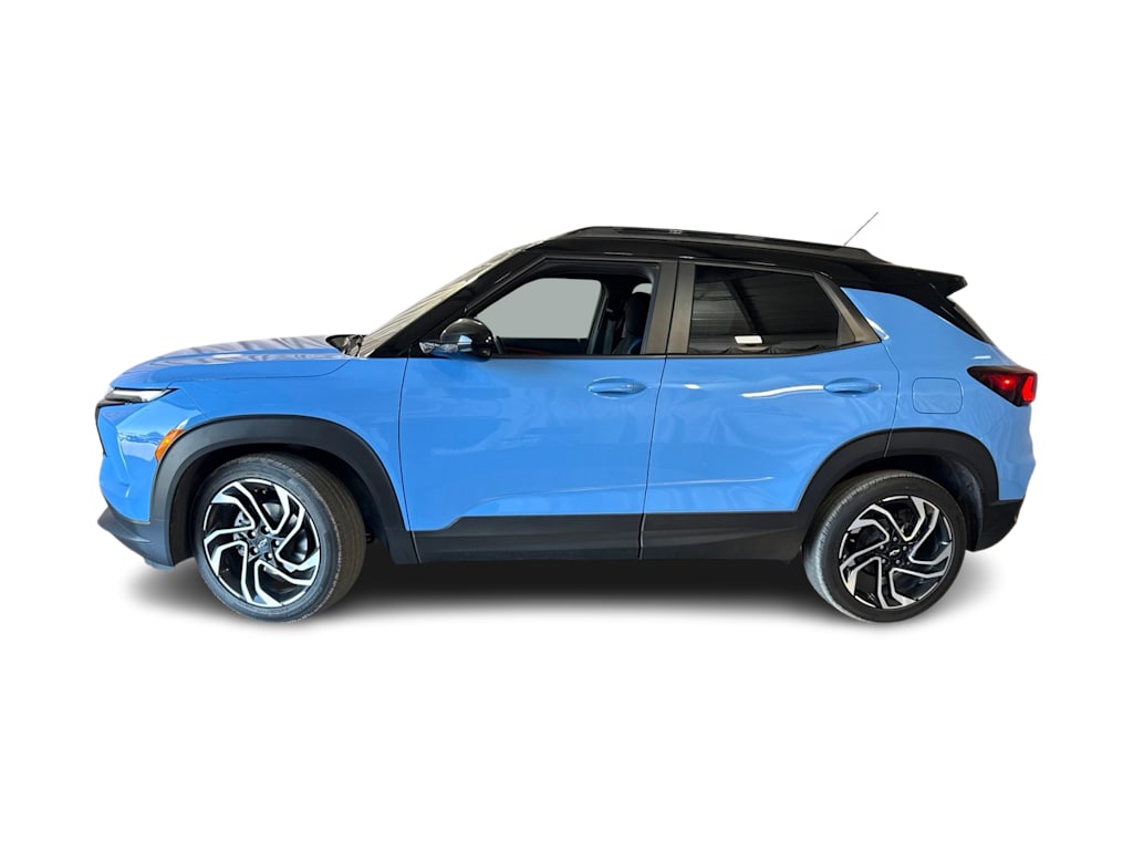Thumbnail: 2024 Chevrolet TrailBlazer - 3