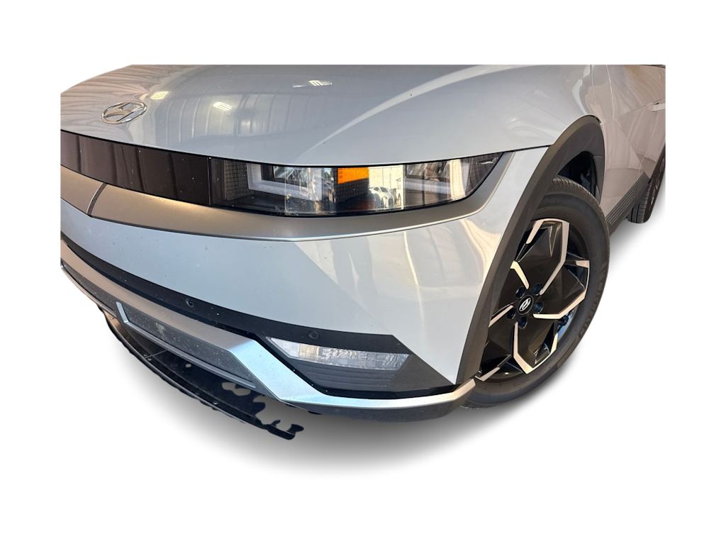 Thumbnail: 2023 Hyundai Ioniq 5 - 16