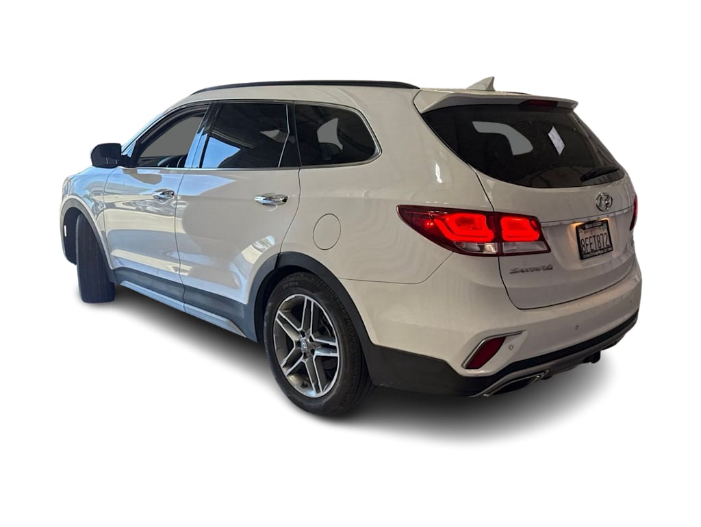 Thumbnail: 2018 Hyundai Santa Fe - 3