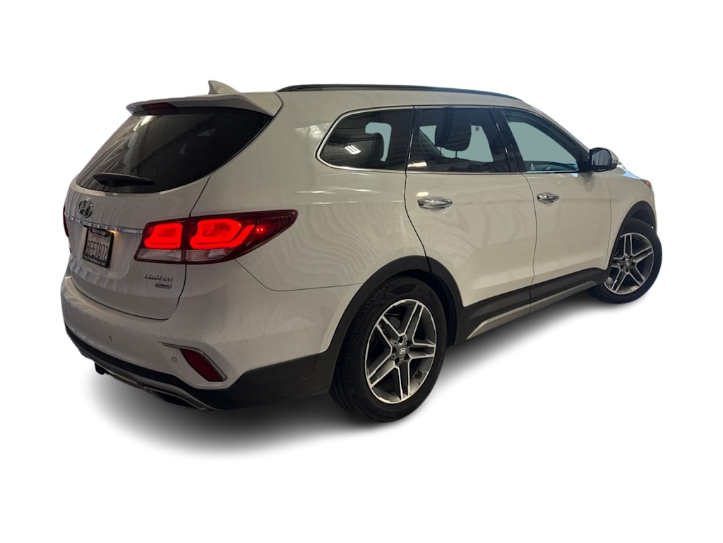 Thumbnail: 2018 Hyundai Santa Fe - 14