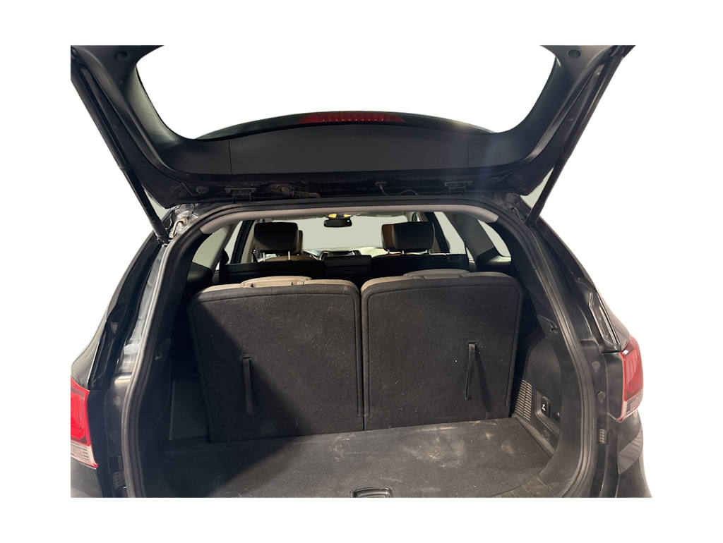 Thumbnail: 2018 Hyundai Santa Fe - 13