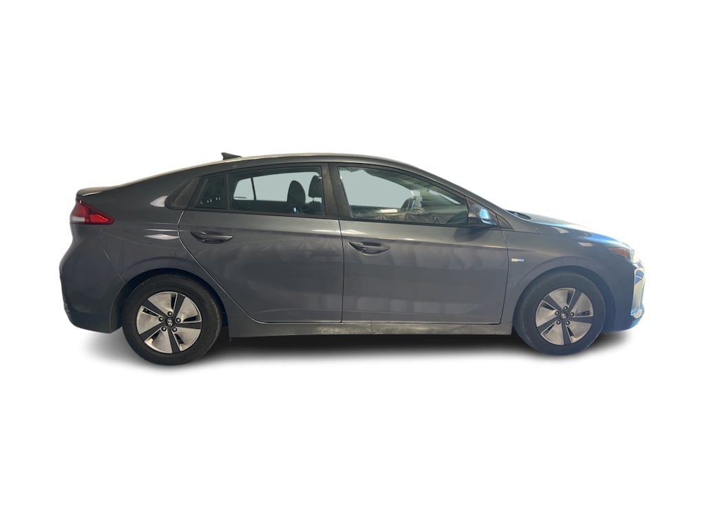 Thumbnail: 2019 Hyundai Ioniq - 18