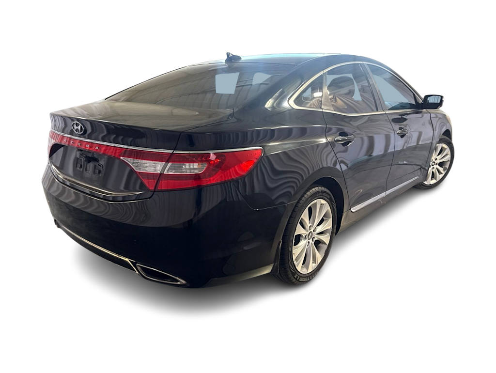 Thumbnail: 2012 Hyundai Azera - 18